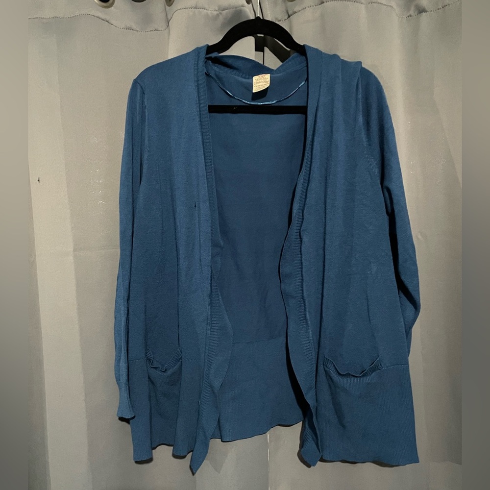 Ocean blue time and tru cardigan